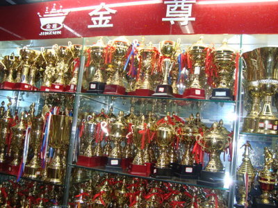 厂家直销定制 优质高档塑料奖杯奖座，批发量大优惠